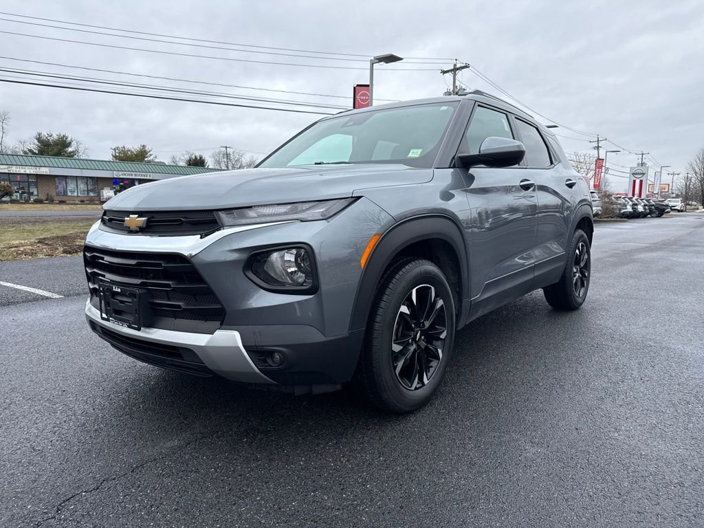 Used 2021 Chevrolet TrailBlazer LT w/ Driver Confidence Package image 5
