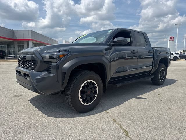 Used 2024 Toyota Tacoma TRD Off-Road AWD/4WD video 2
