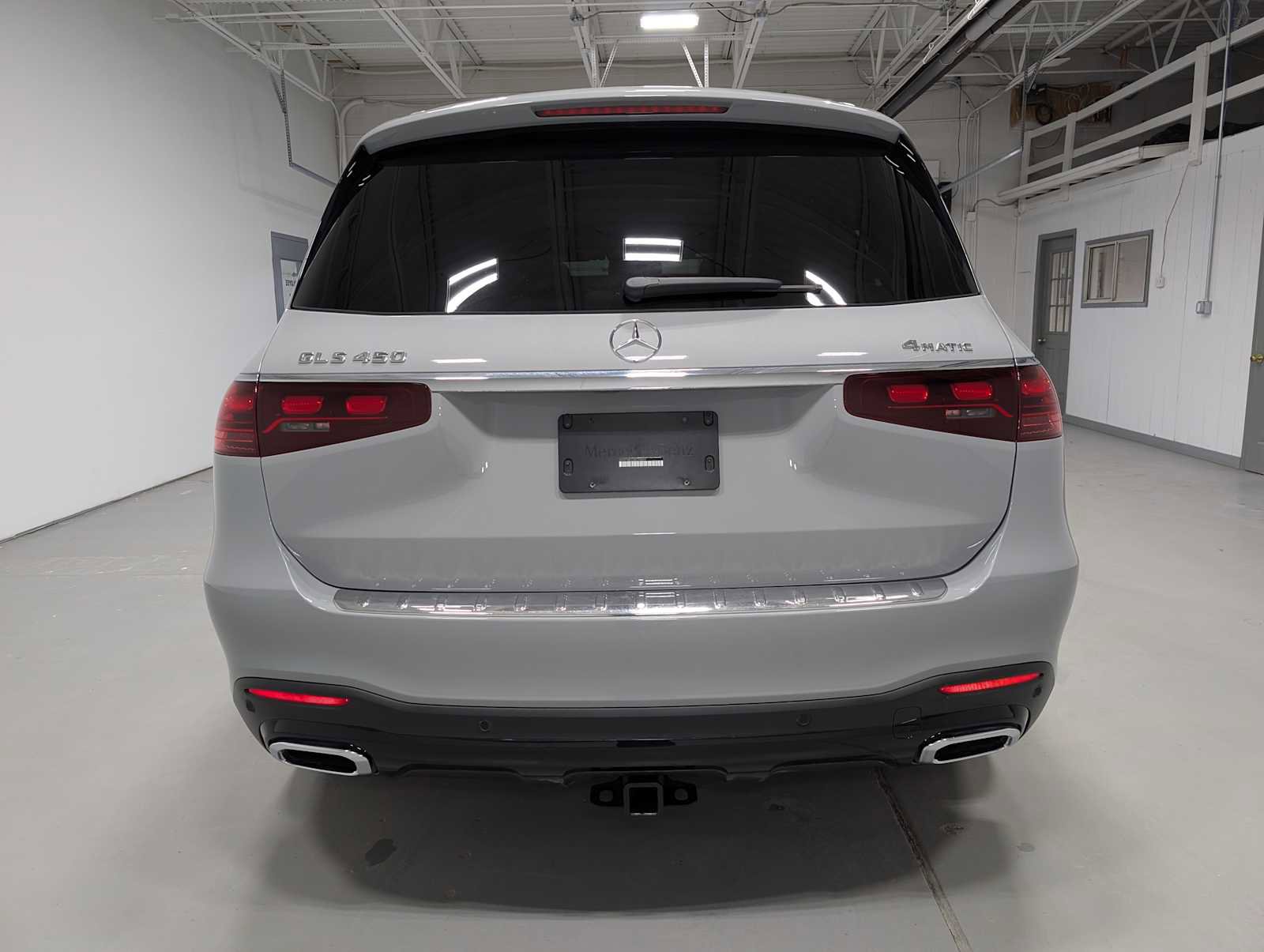 Certified 2025 Mercedes-Benz GLS 450 4MATIC image 9