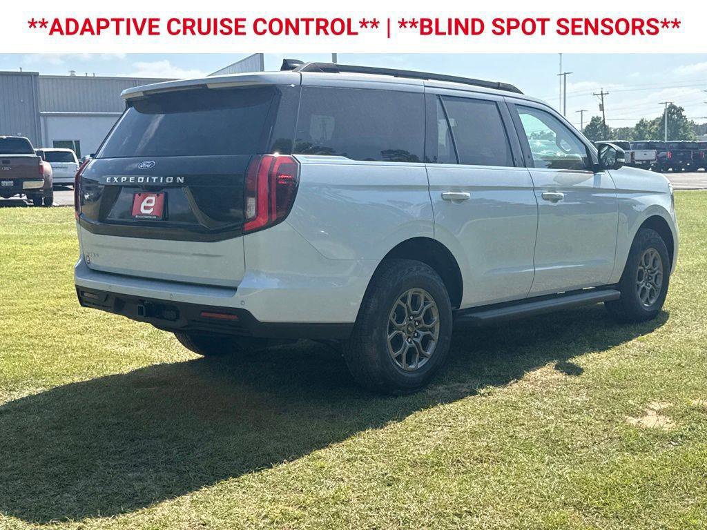 New 2026 Ford Expedition Active RWD image 11