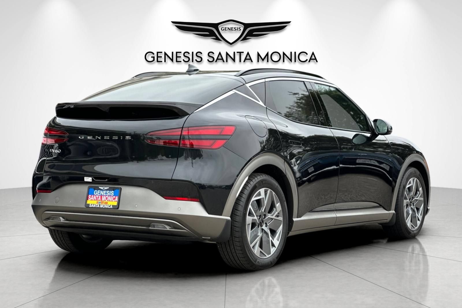 Used 2025 Genesis GV60 Advanced AWD/4WD image 4