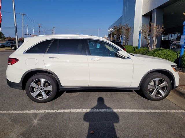Used 2022 Mercedes-Benz GLC 300 4MATIC w/ Premium Package Lite image 2