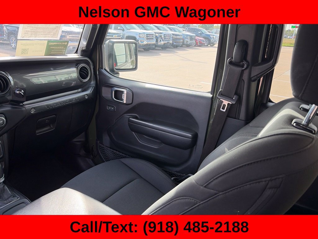 Used 2021 Jeep Wrangler Unlimited Sport AWD/4WD image 18