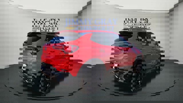 Used 2024 Buick Encore GX Sport Touring image 3