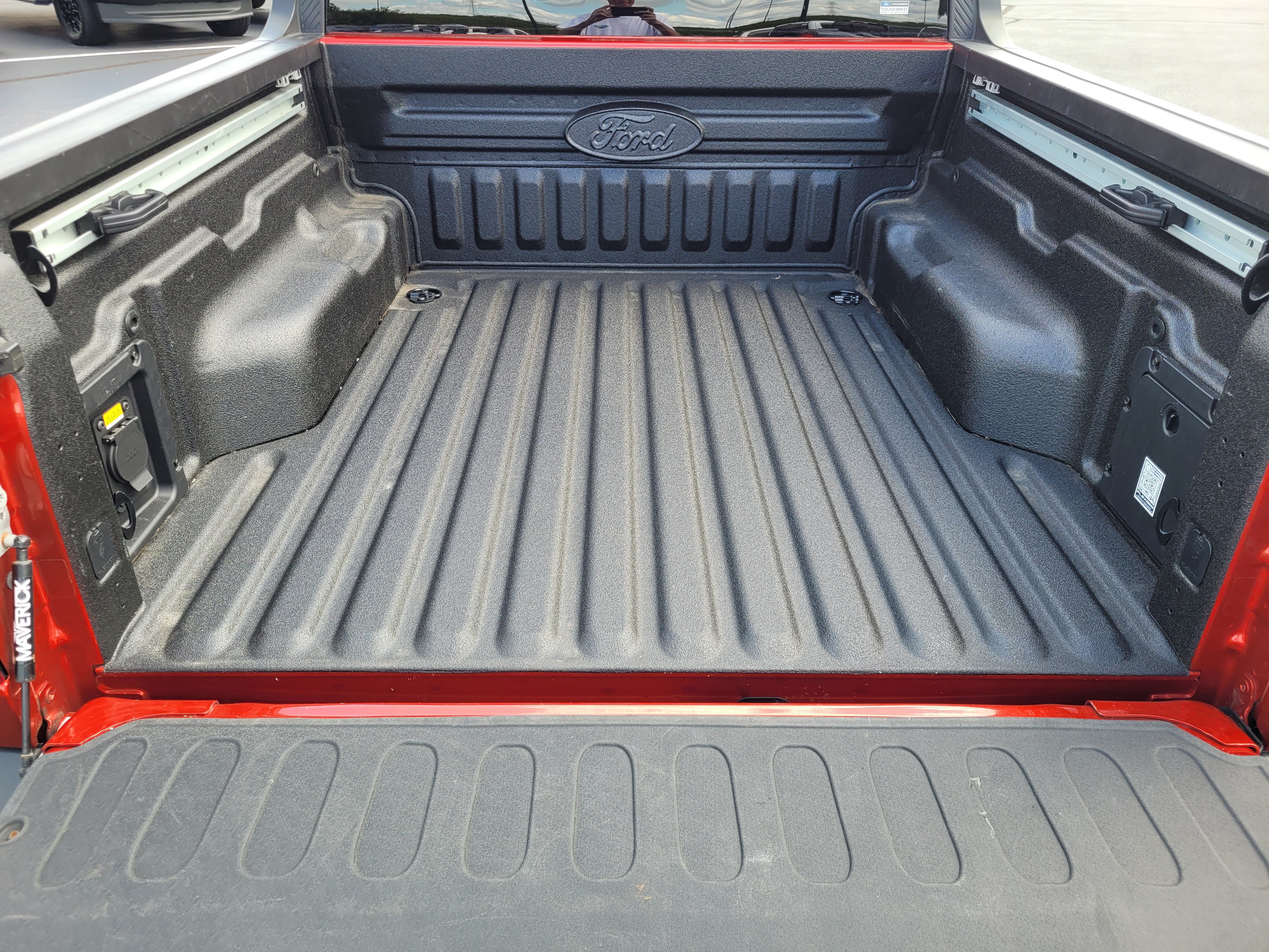 Used 2024 Ford Maverick Lariat AWD/4WD image 27