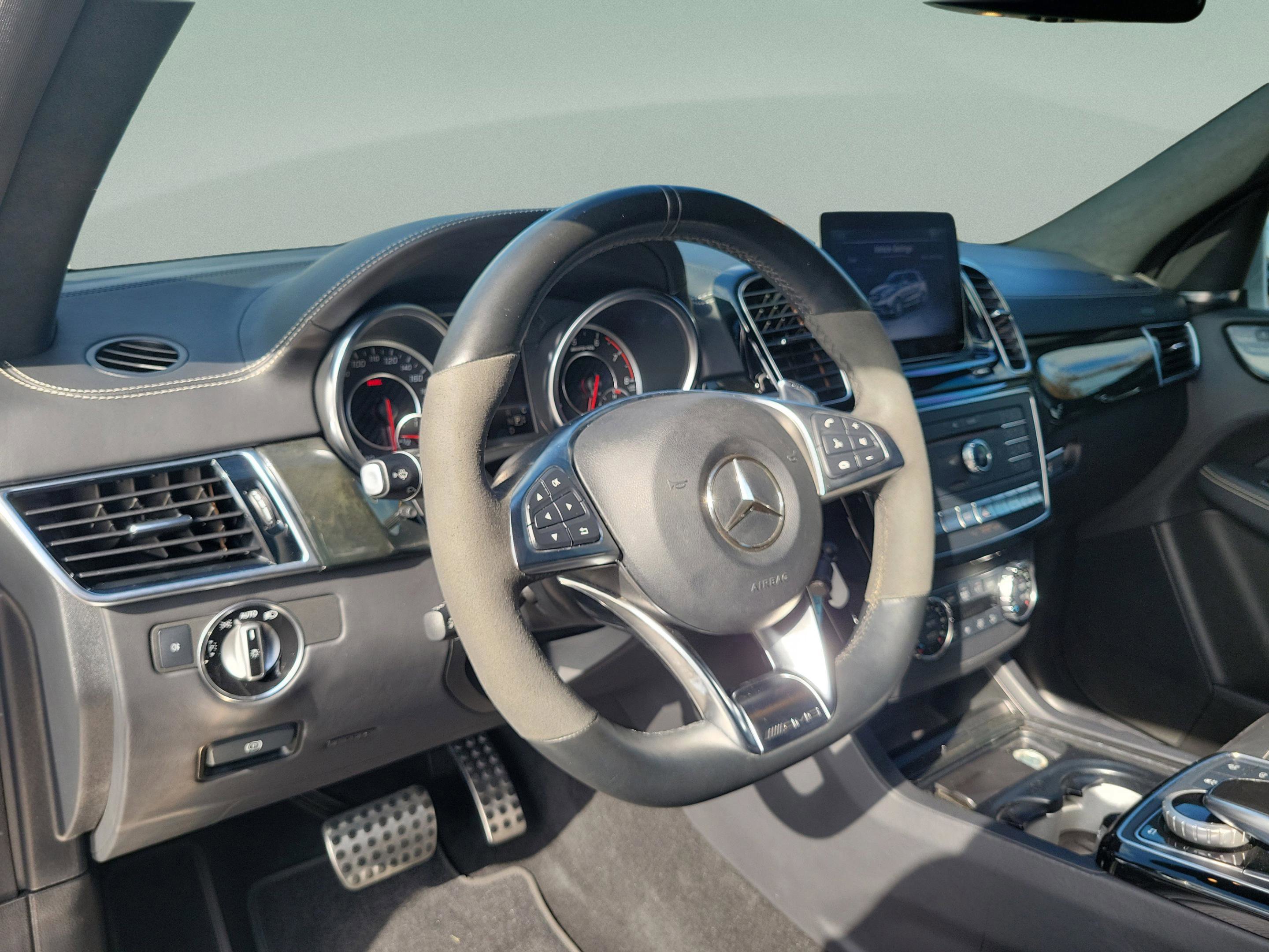 Used 2018 Mercedes-Benz GLE 63 AMG 4MATIC image 20