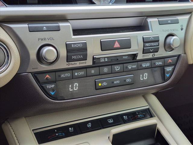 Used 2017 Lexus ES 350 w/ Luxury Package FWD image 13