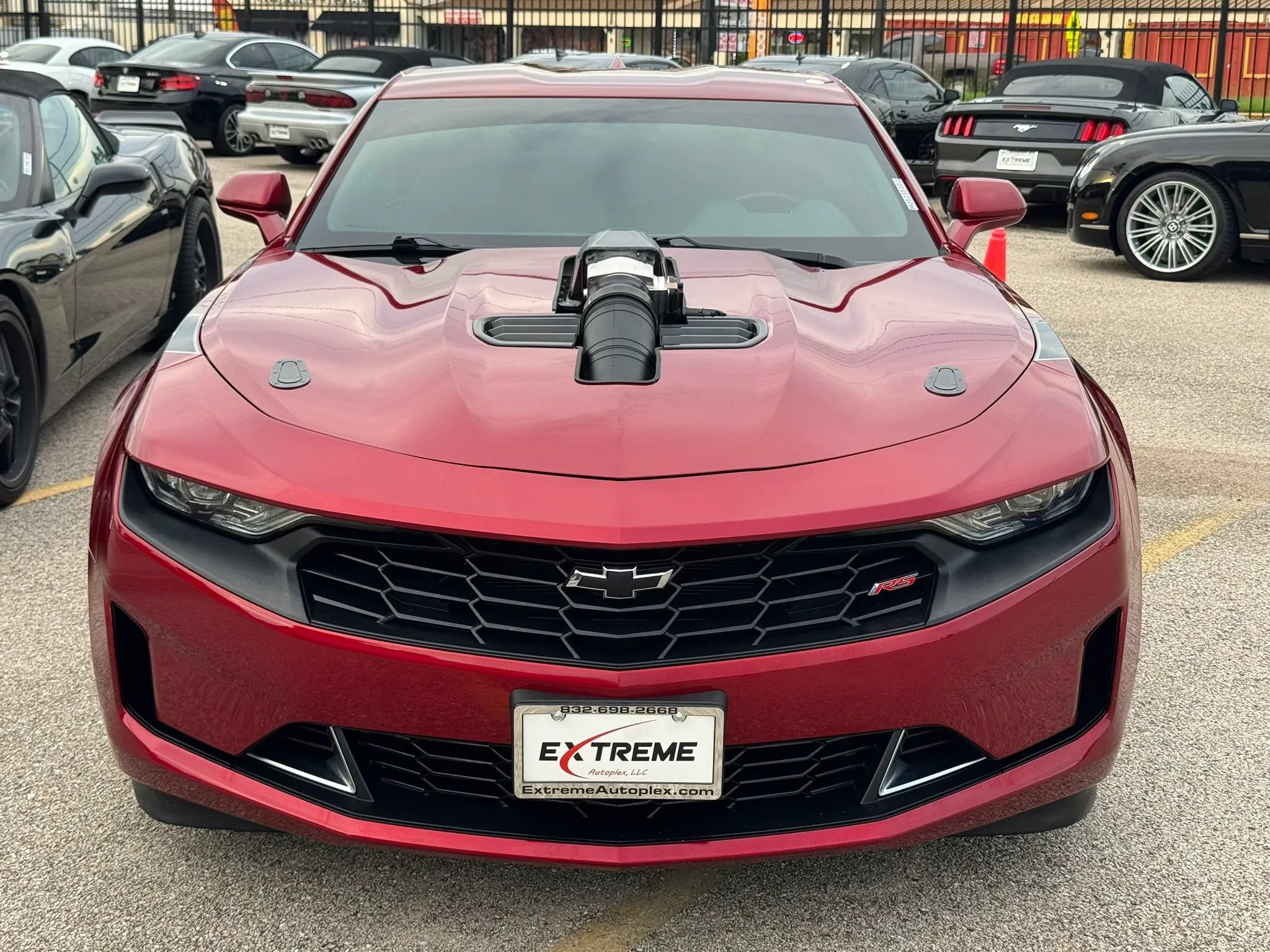 Used 2021 Chevrolet Camaro LT w/ Wild Cherry Design Package 1 RWD image 1