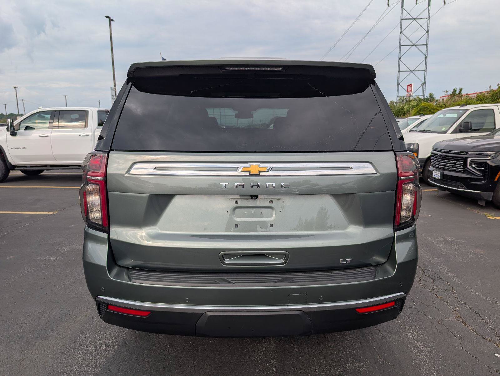 Used 2023 Chevrolet Tahoe LT w/ LT Signature Package AWD/4WD image 6
