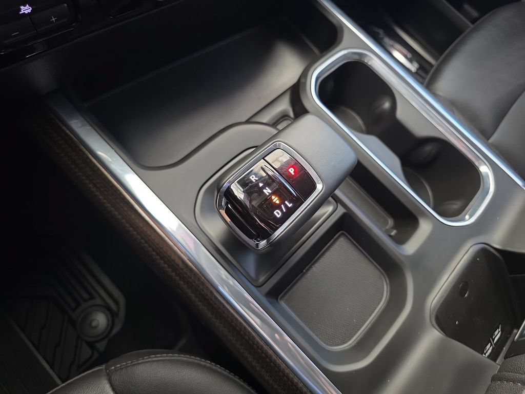 Used 2025 Chevrolet Silverado 1500 RST w/ All Star Edition Plus AWD/4WD image 16