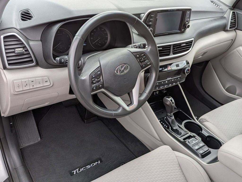 Used 2021 Hyundai Tucson Sport image 11