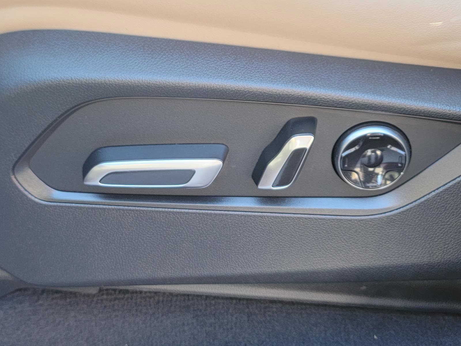 Certified 2023 Acura MDX SH-AWD w/ Technology Package image 32