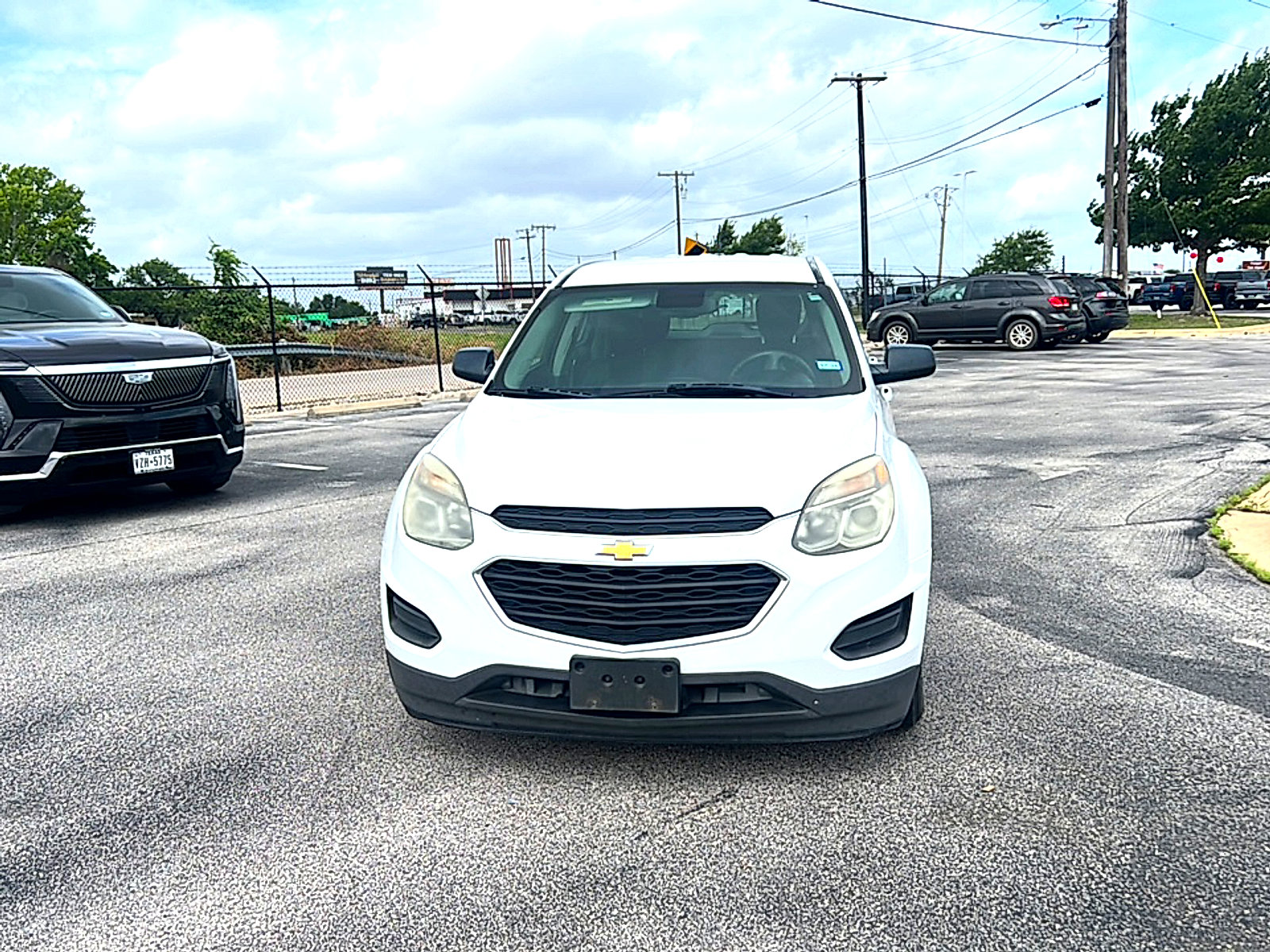 Used 2017 Chevrolet Equinox LS FWD image 3