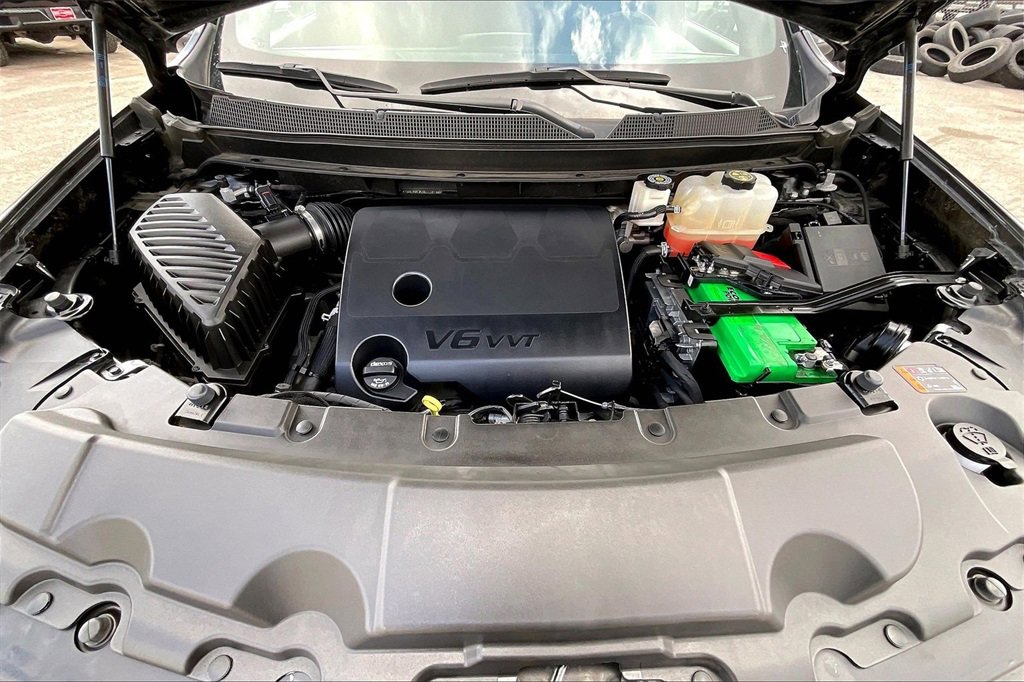 Used 2022 Chevrolet Traverse LT image 31