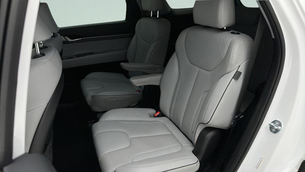 Used 2025 Hyundai Palisade SEL AWD/4WD image 10