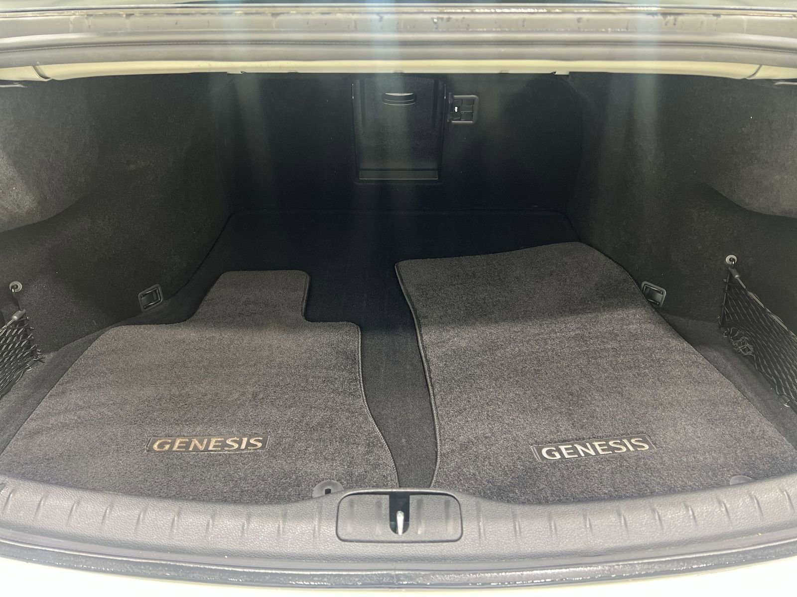 Used 2021 Genesis G80 2.5T w/ Advanced Package image 24