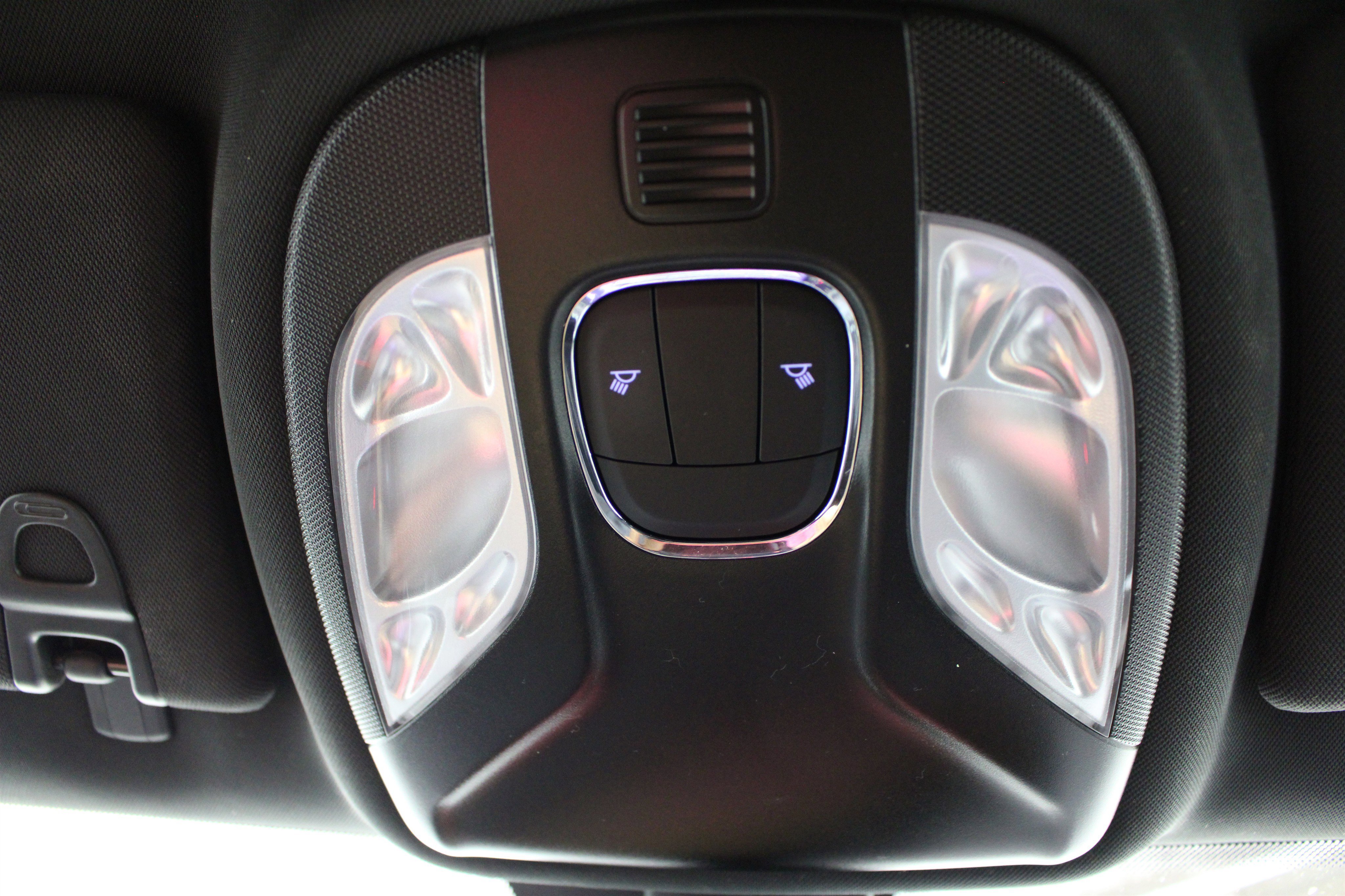 Used 2024 Jeep Compass Sport image 18