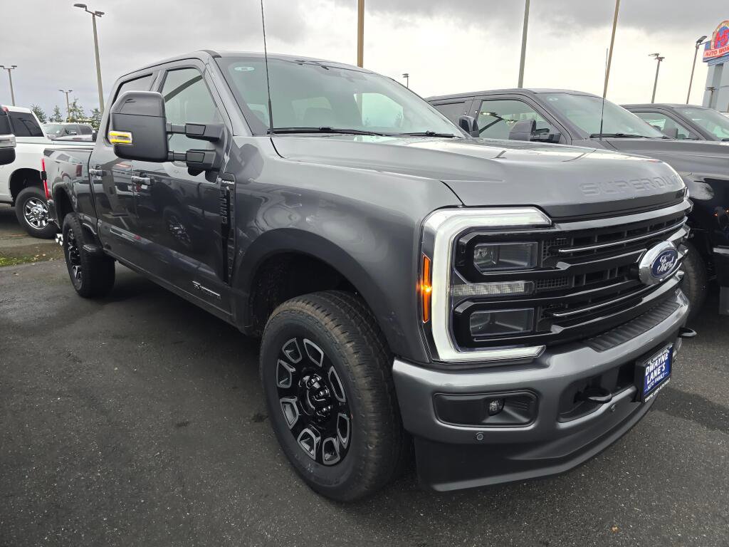 New 2026 Ford F250 Platinum image 3