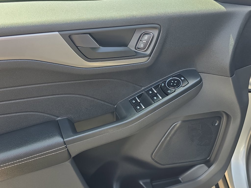 Certified 2023 Ford Escape Active image 12