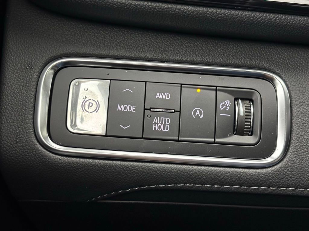 New 2026 Buick Enclave Sport Touring w/ Power Package image 27