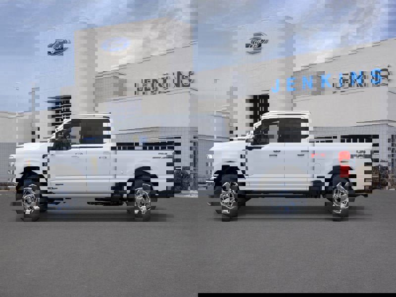 New 2025 Ford F250 Lariat w/ Lariat Ultimate Package image 3