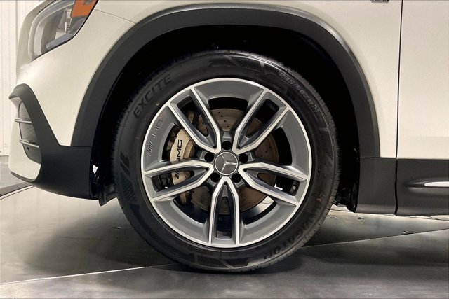 Used 2021 Mercedes-Benz GLB 35 AMG 4MATIC image 9