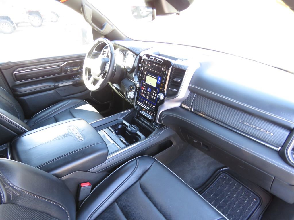Used 2021 RAM 1500 Limited w/ Off Road Group AWD/4WD image 14