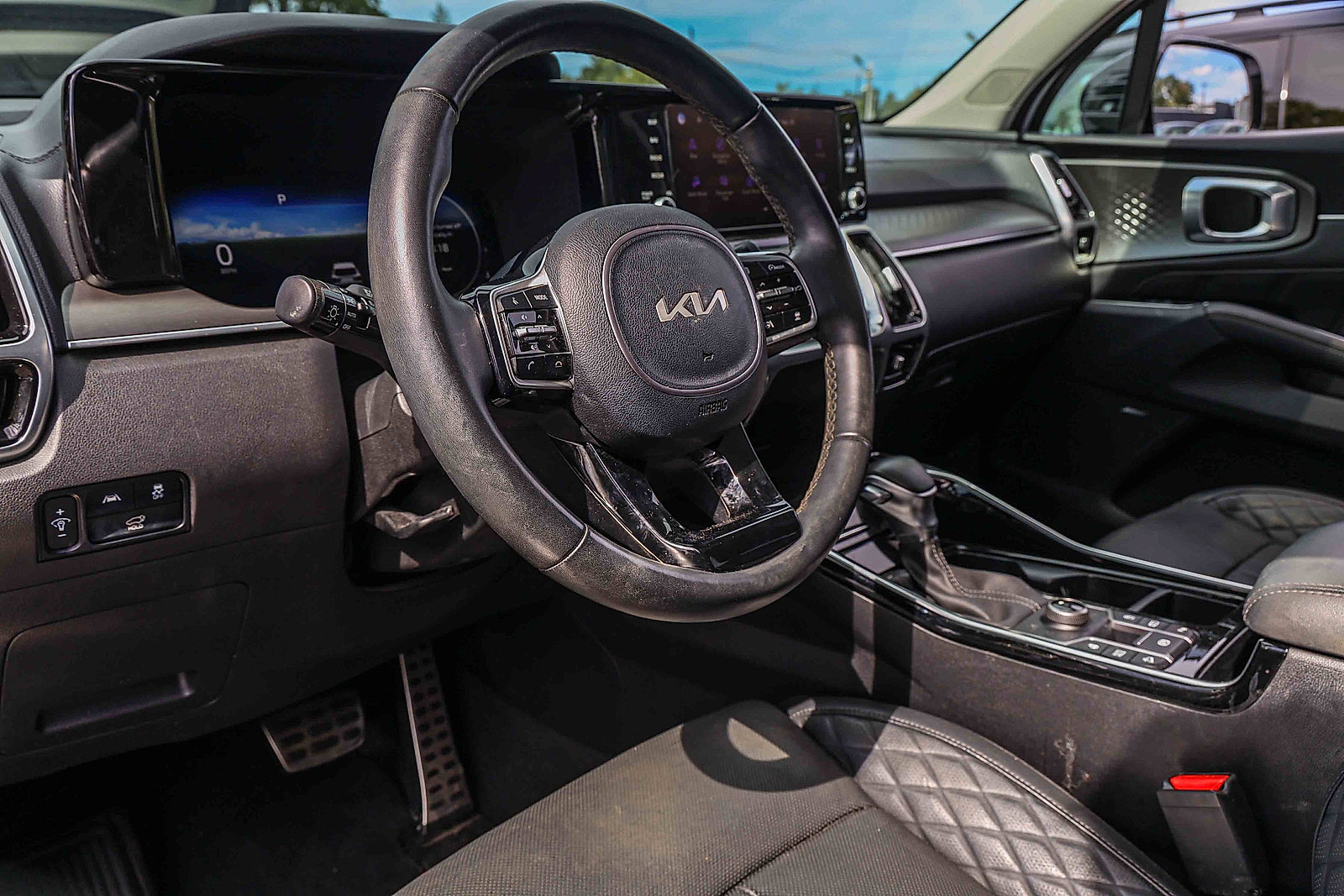 Certified 2023 Kia Sorento SX AWD/4WD image 7