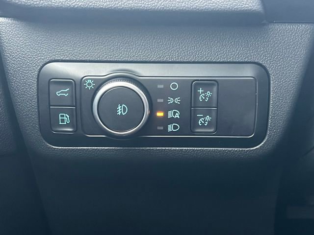 New 2026 Ford Escape SE w/ Class II Trailer Tow Package image 23