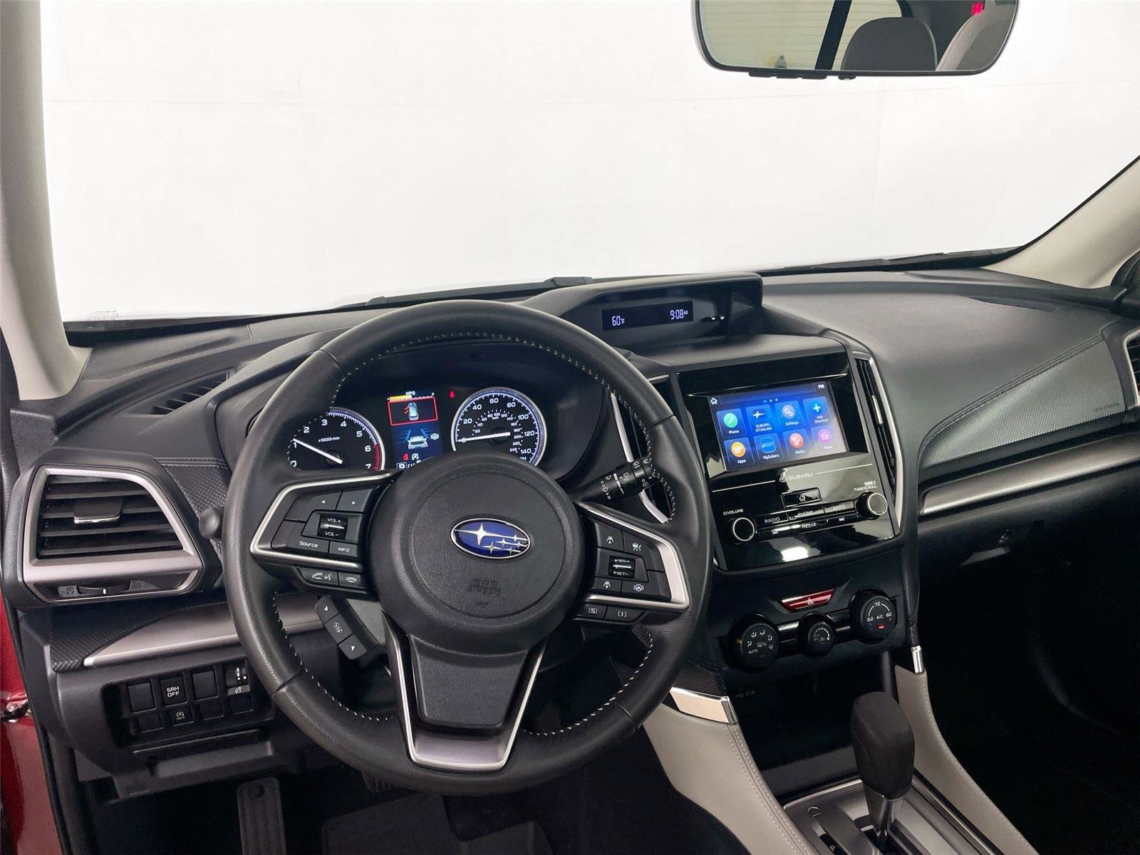 Used 2024 Subaru Forester Premium AWD/4WD image 2