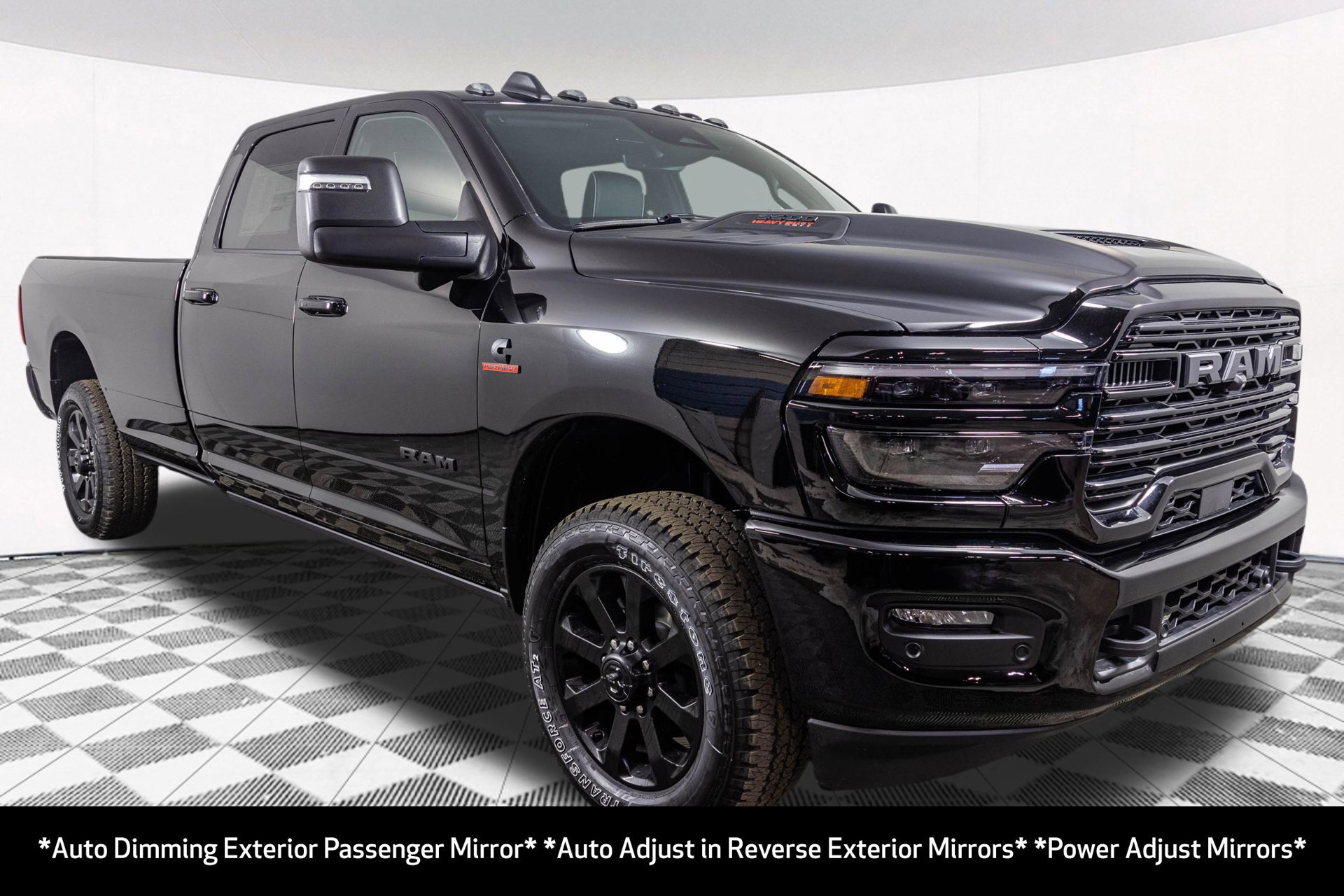 New 2026 RAM 3500 Laramie AWD/4WD image 18