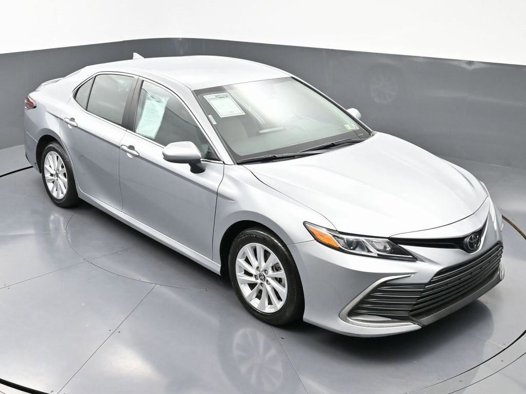 Used 2024 Toyota Camry LE image 41
