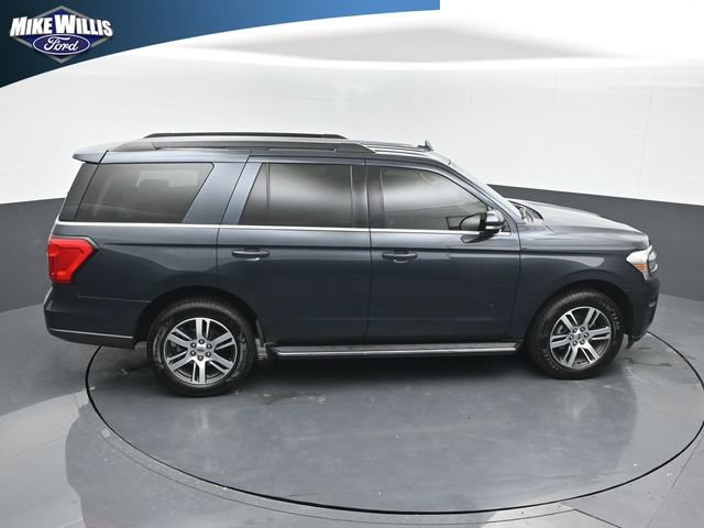 Used 2023 Ford Expedition XLT RWD image 16
