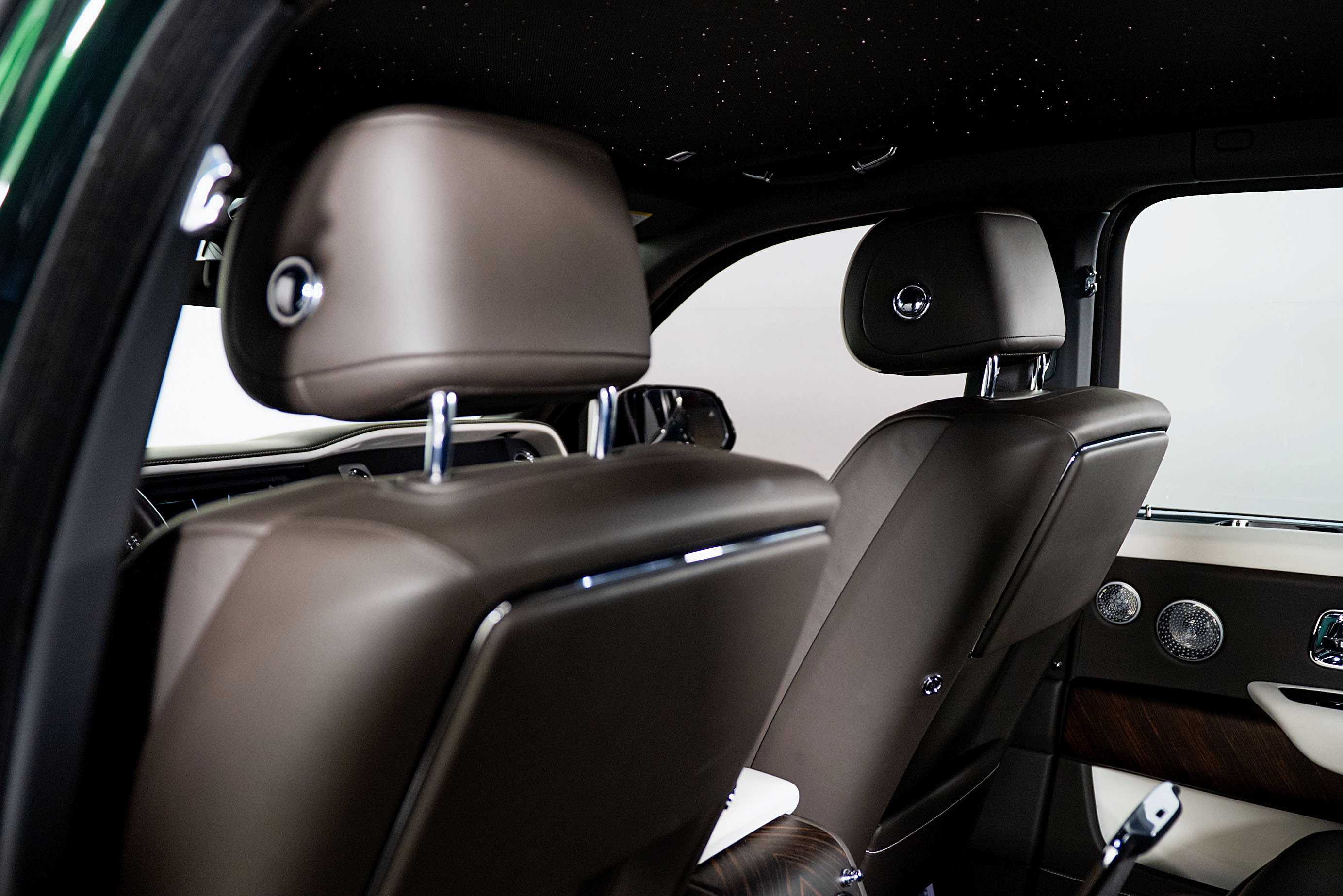 Used 2023 Rolls-Royce Cullinan w/ Cullinan Package AWD/4WD image 16