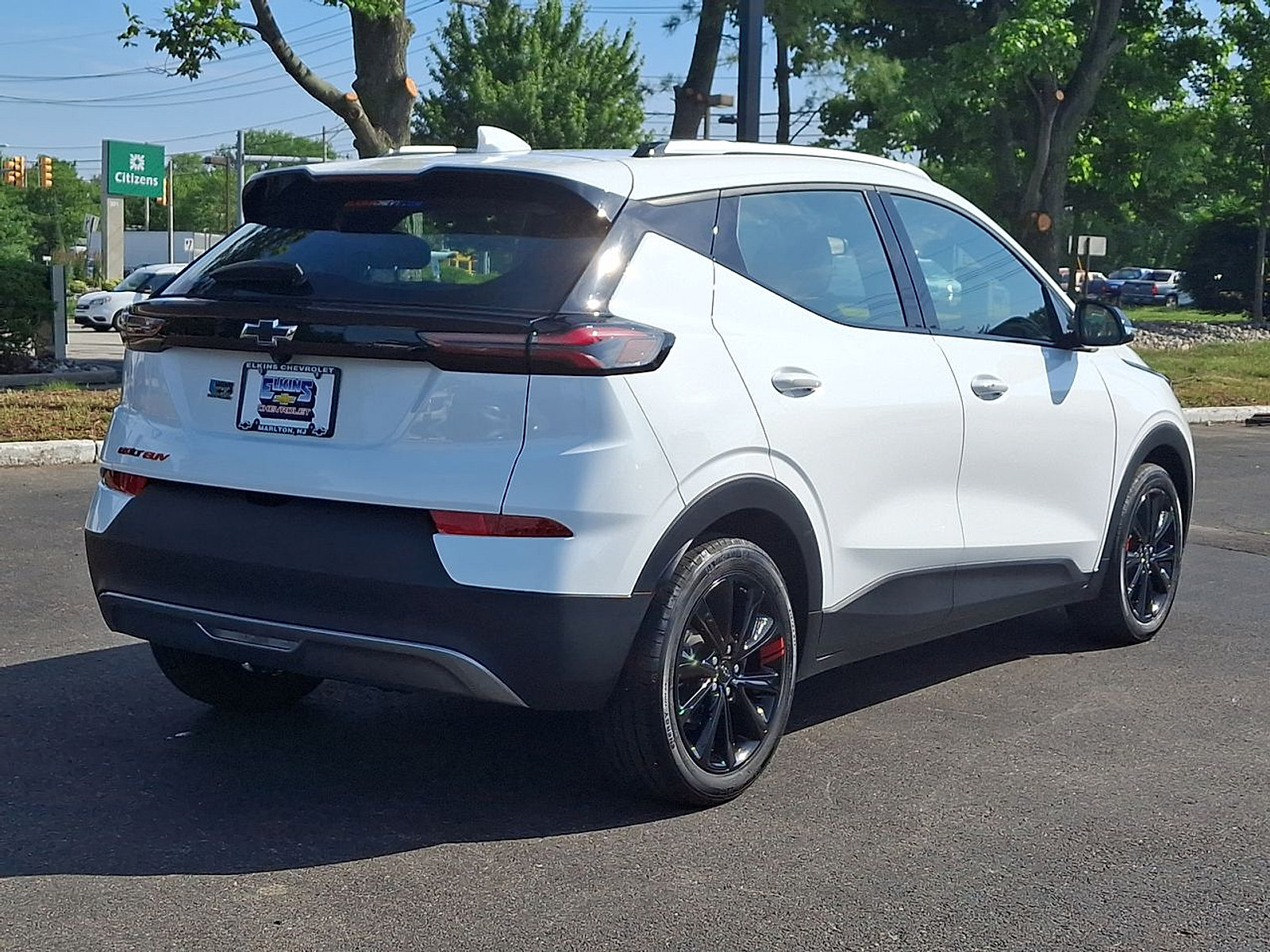 Certified 2023 Chevrolet Bolt EUV LT w/ Convenience Package FWD image 25
