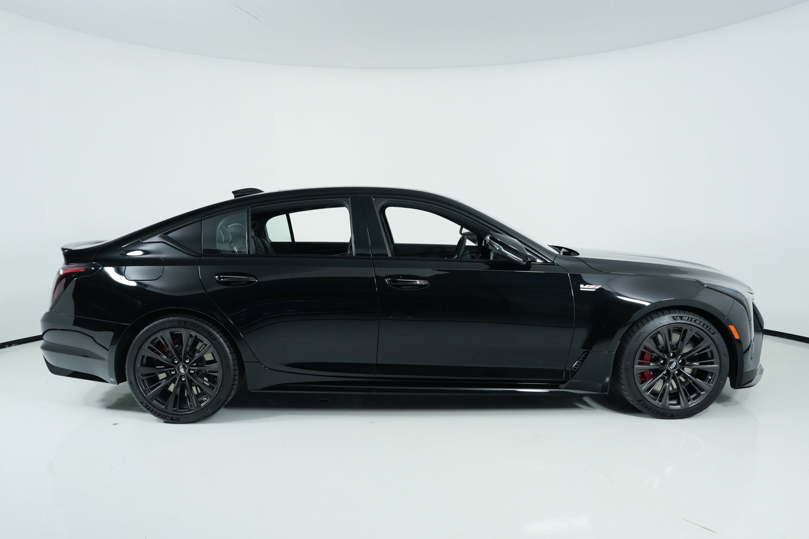 Used 2026 Cadillac CT5 V Blackwing RWD image 10