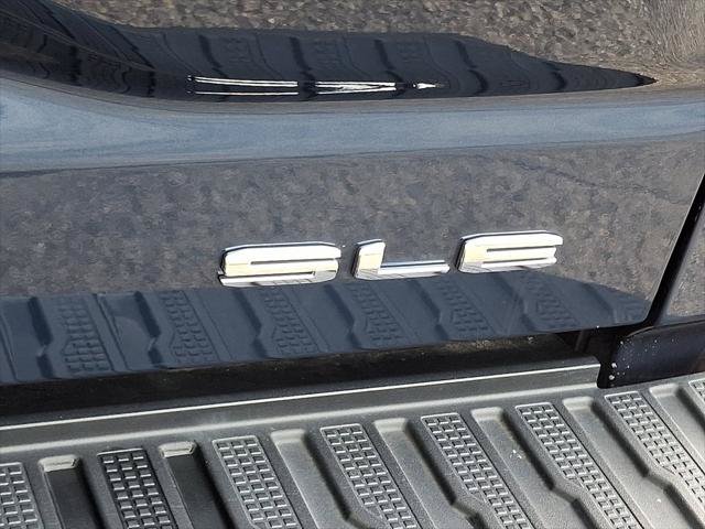 Used 2019 GMC Sierra 1500 SLE w/ SLE Value Package AWD/4WD image 32