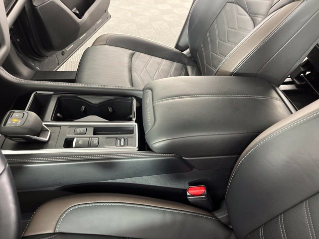 Used 2025 Nissan Pathfinder Platinum w/ Cargo Package FWD image 29