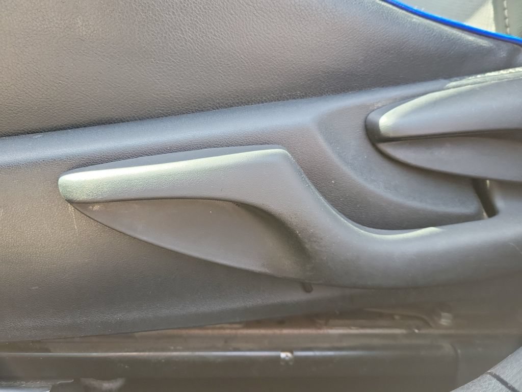 Used 2017 Toyota Corolla SE FWD image 15