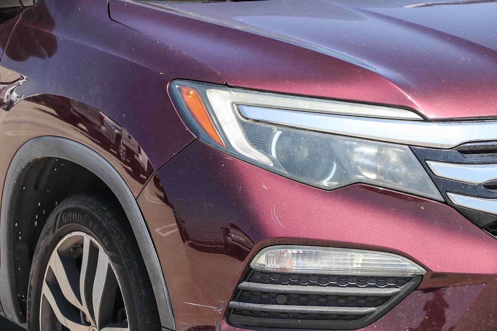 Used 2017 Honda Pilot Touring image 4