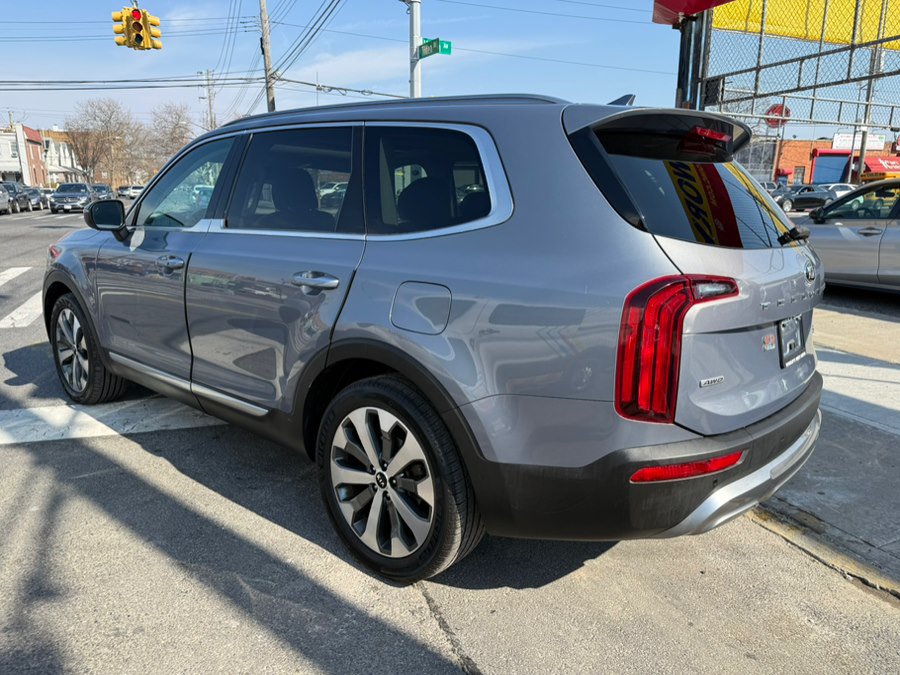 Used 2020 Kia Telluride S w/ S 8 Passenger Seating Package AWD/4WD image 6