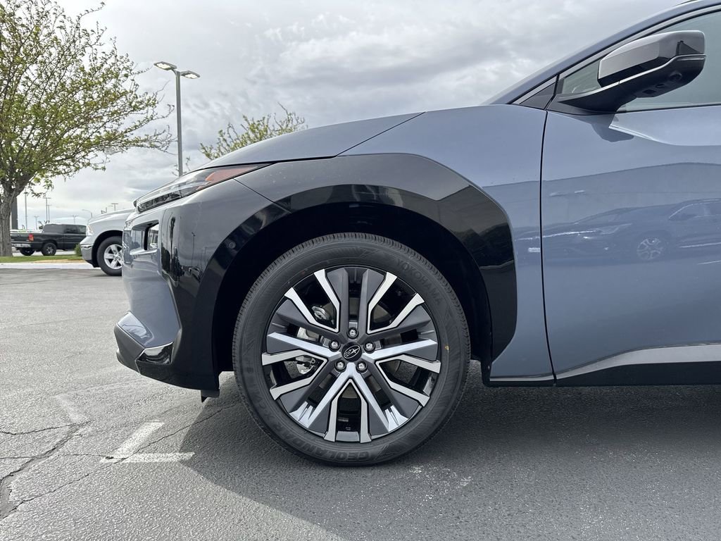New 2026 Subaru Solterra AWD/4WD image 18