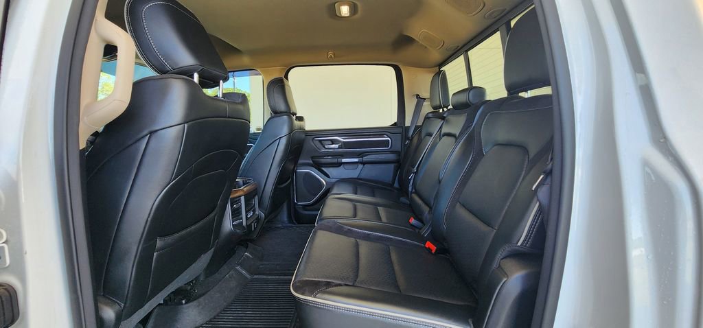 Used 2021 RAM 1500 Laramie AWD/4WD image 19