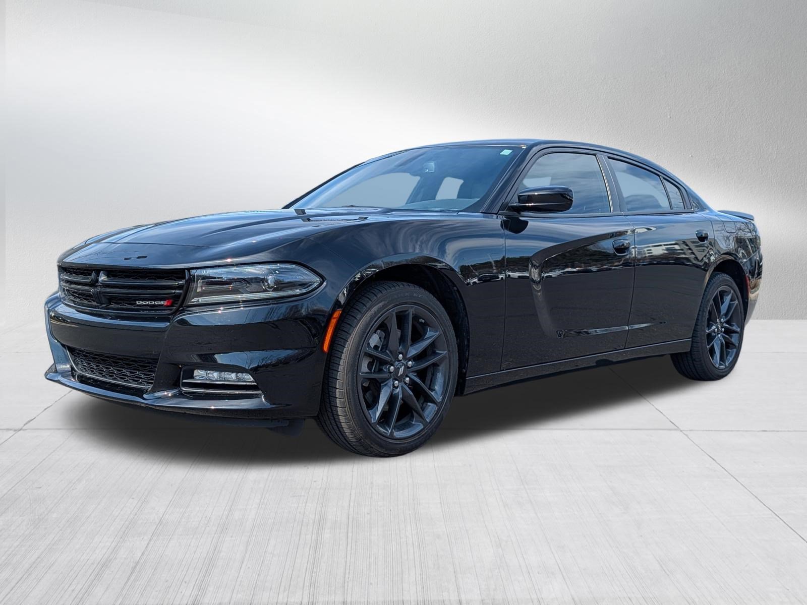 Used 2023 Dodge Charger SXT w/ Blacktop Special Edition image 3