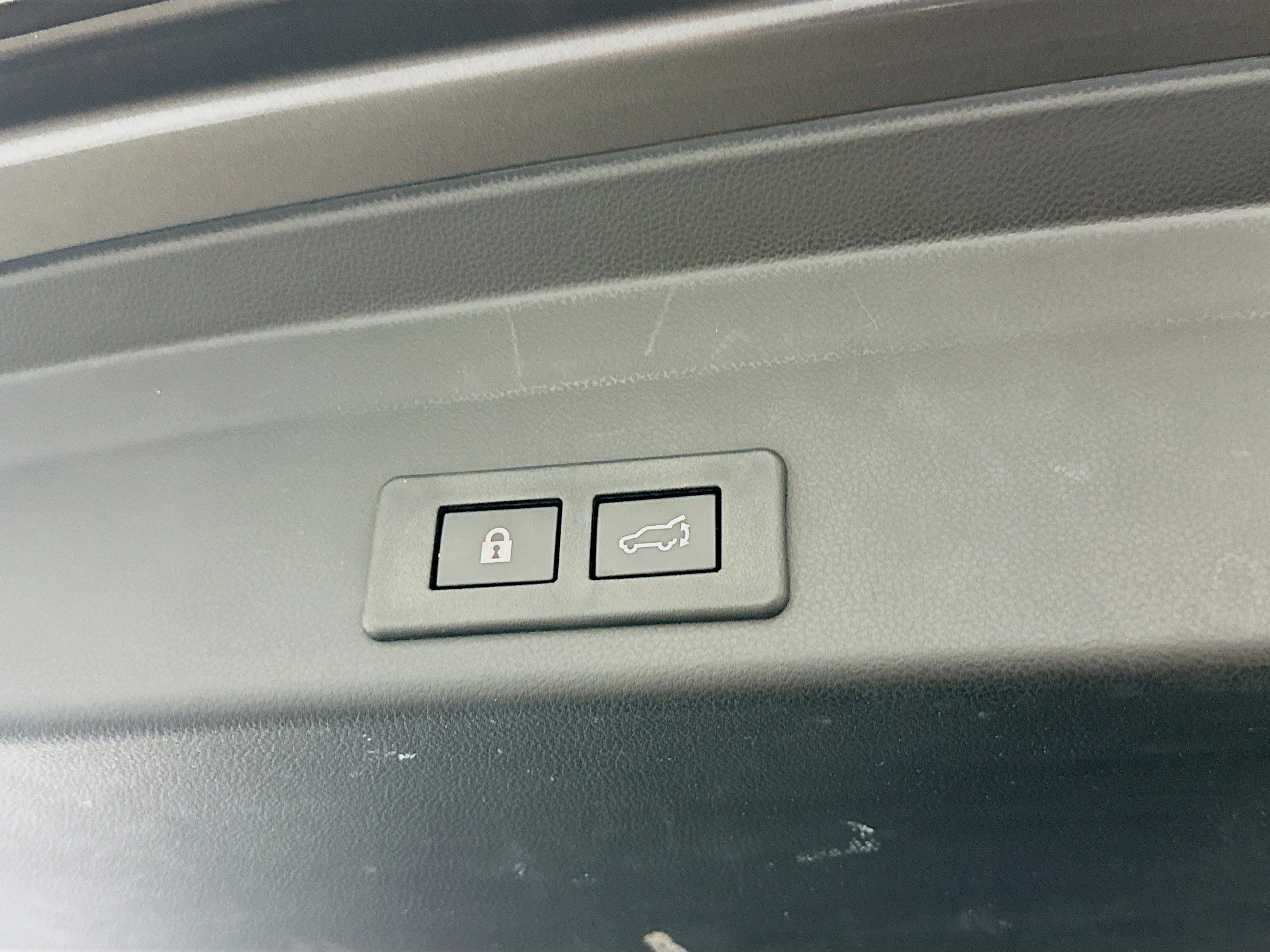 Used 2025 Subaru Ascent Premium image 32