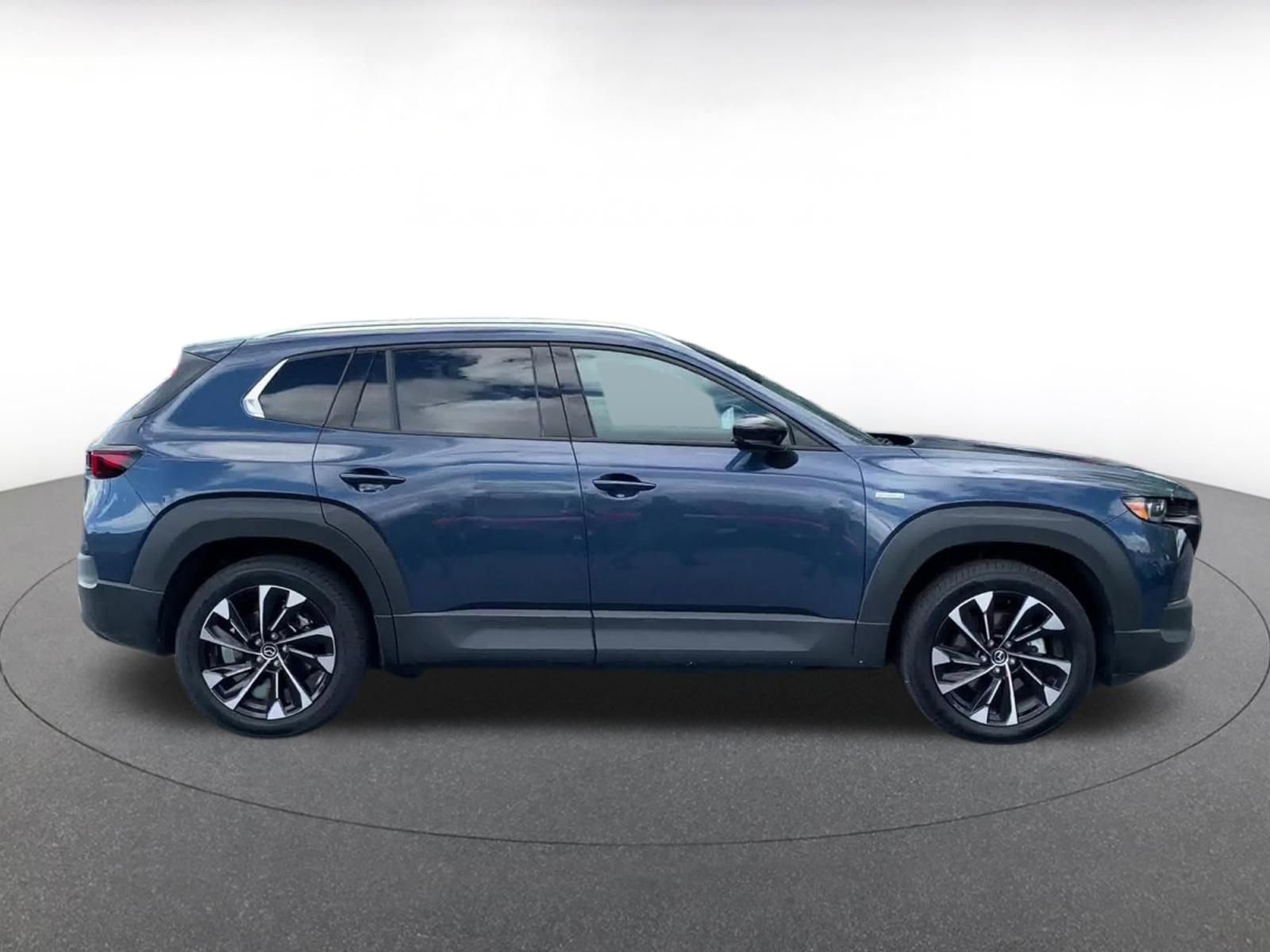 Used 2025 MAZDA CX-50 2.5 Hybrid w/ Premium Plus Pkg image 16