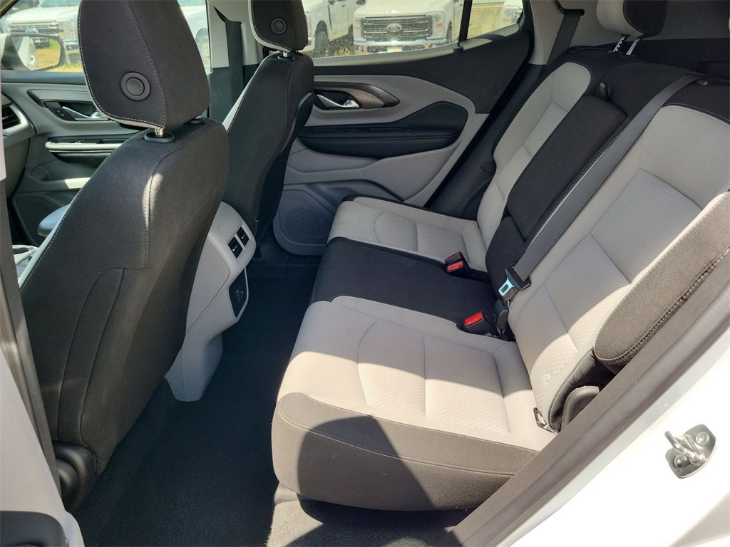 Used 2024 GMC Terrain SLE image 23