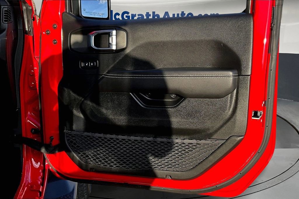 Used 2023 Jeep Wrangler Unlimited Sahara w/ Cold Weather Group image 26