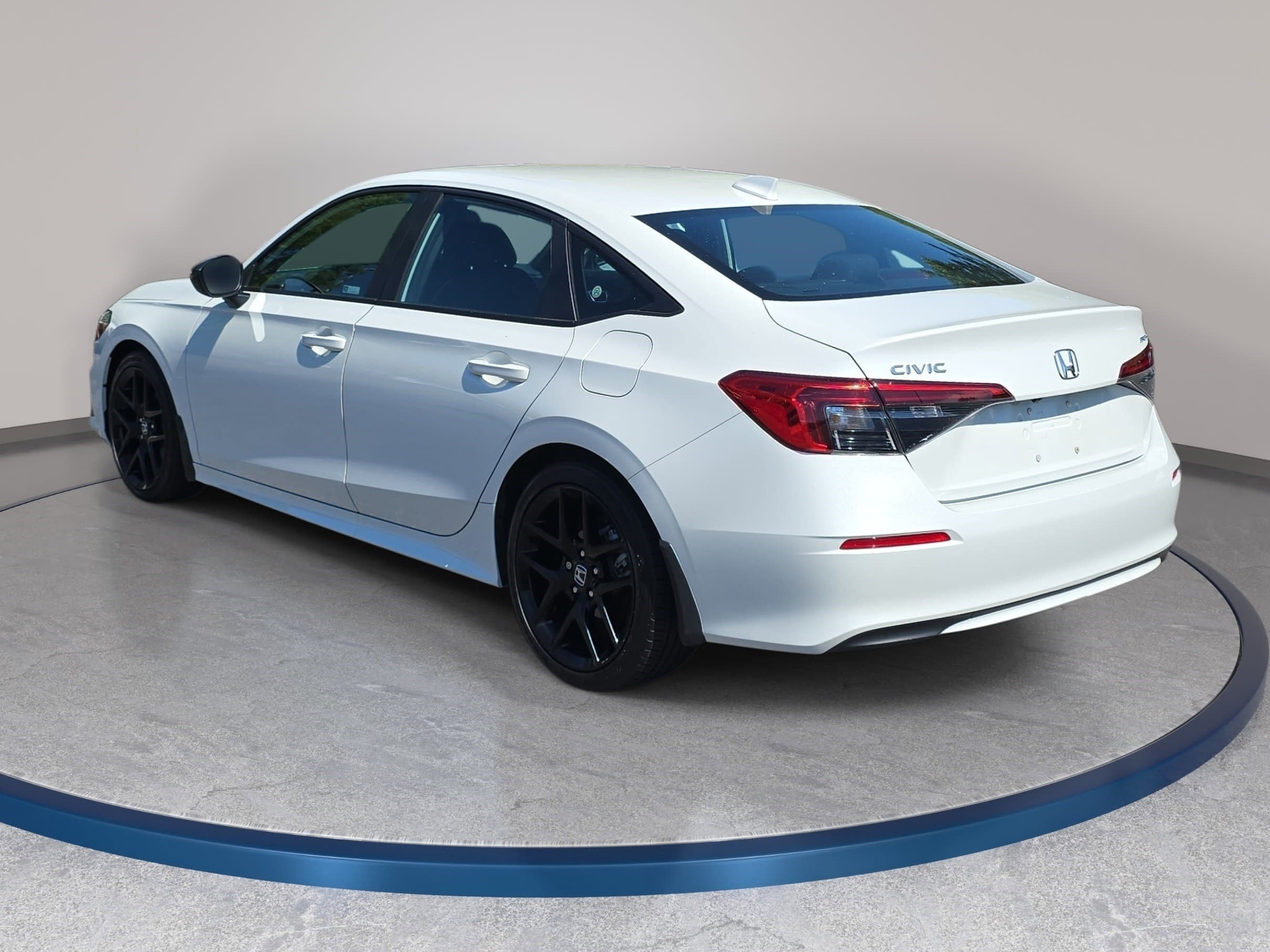 Used 2023 Honda Civic Sport image 7