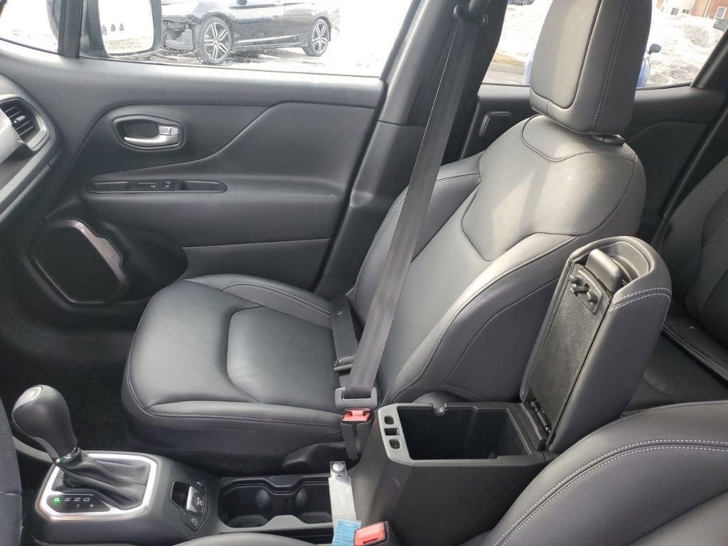Used 2023 Jeep Renegade Limited w/ Sun/Sound Group image 23
